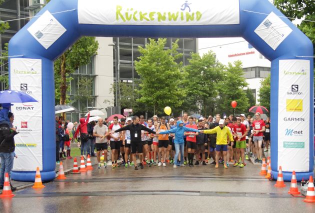 872 Aktive starteten beim 10. Rückenwindlauf am Business Campus Garching